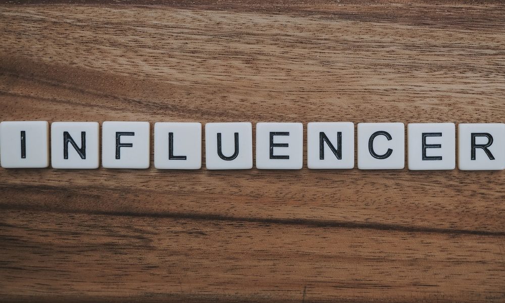 e-influence